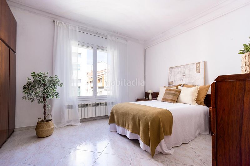 Foto b599b2b8-c9e5-49d0-bc08-03b56afb3fe9. Casa amb calefacció aparcament a Creu Alta Sabadell