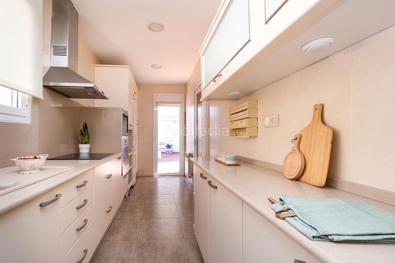 Foto fd8c0403-eb57-4a6b-89cb-914d84ff48a1. Casa amb calefacció aparcament a Creu Alta Sabadell