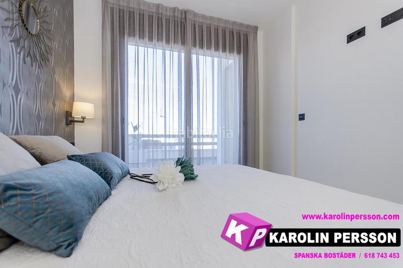 Foto 16a8686a-dbe1-4fae-bff9-2f69019abe9f. Casa con piscina in Los Balcones-Los Altos Torrevieja