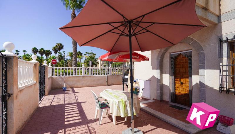 Foto ab3ebf14-0fcf-42ab-a2bb-d000ac7f191b. Maison dans Gran Playa Santa Pola