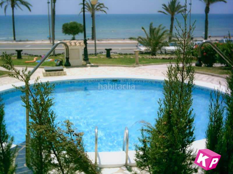 Foto a6f3c2a0-2c03-47af-be01-24a539cc5d3b. Piano terra con parcheggio piscina in Calas Santiago Bernabeu Santa Pola