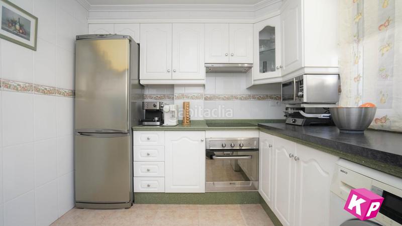 Foto caf6d0eb-89c3-4b80-b514-cb2f32e7ef88. House in Norte Santa Pola