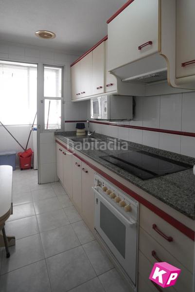 Foto 39ca9732-c152-470b-b955-4b77f8500643. Pis a Playa Levante Santa Pola