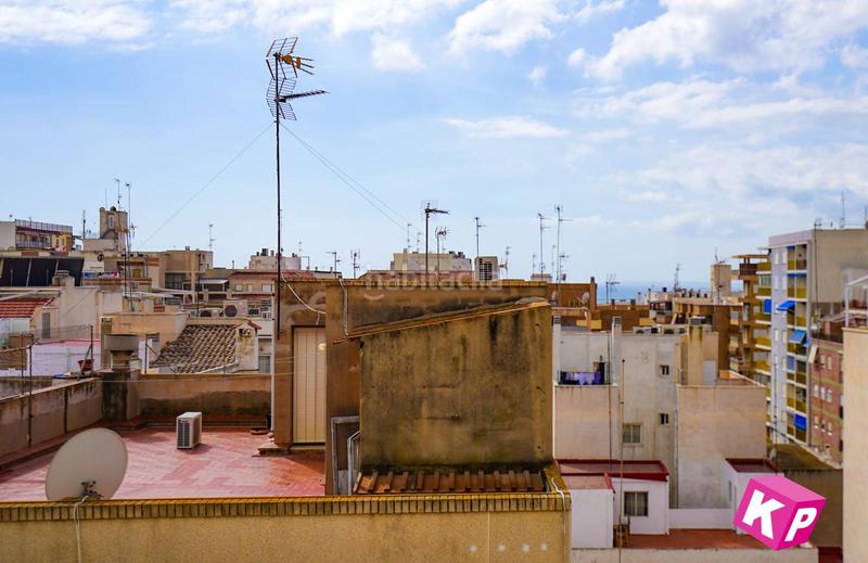 Foto 6c33b739-cc31-4fff-99d7-9a7824b1f4b0. Pis a Playa Levante Santa Pola