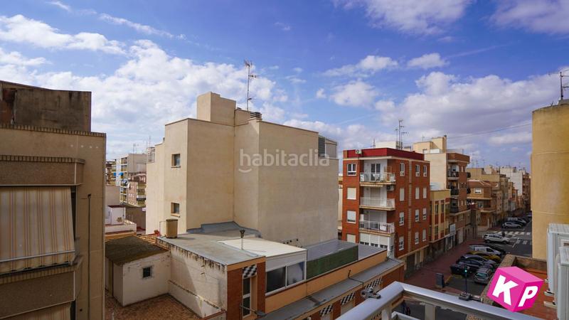 Foto edc9c0ba-a7ac-44e4-aa6c-538dafc438e9. Pis a Playa Levante Santa Pola