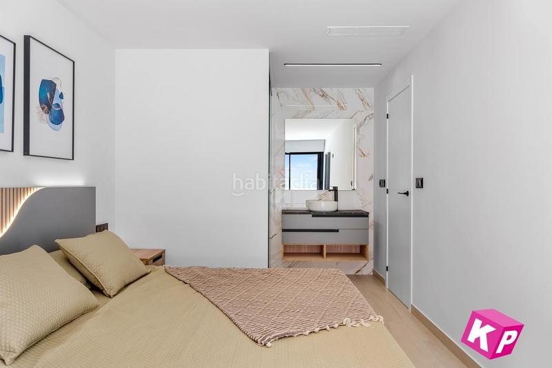 Foto 5b20b8dc-a94d-4137-834b-e52377fd0cf8. Flat with parking pool in El Raso Guardamar del Segura