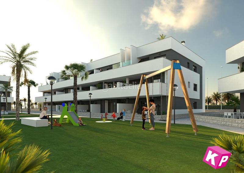 Foto c06a3035-c852-4f1a-823b-7f9cee5d351f. Flat with parking pool in El Raso Guardamar del Segura