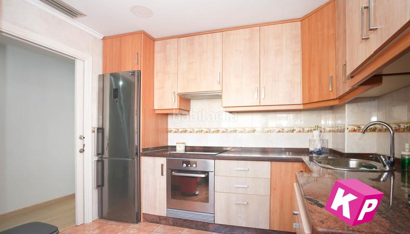 Foto f786c401-7f98-42c4-a2d4-a624776f4fd0. Piso acogedor y centrico piso con piscina en Centro Santa Pola