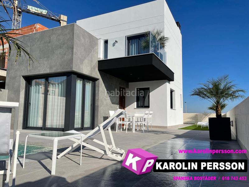 Foto 17855886-ef17-4c64-a93b-db2916ae3155. Maison avec parking piscine dans Los Balcones-Los Altos Torrevieja