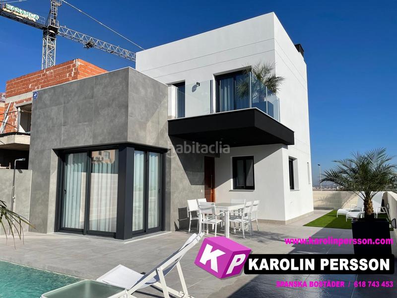 Foto e4dc06a6-e5e1-4c08-ba53-4fcd4e5fcfef. Maison avec parking piscine dans Los Balcones-Los Altos Torrevieja