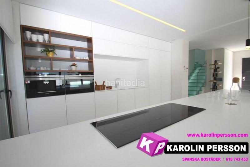 Foto 1a00b18e-3709-4bc5-bfb1-1f08e5b4a524. Maison avec piscine dans Campoamor Orihuela