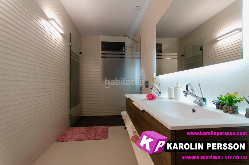 Foto 4253da8d-4015-4e0d-bc4f-b3c0e0420826. Maison avec piscine dans Campoamor Orihuela