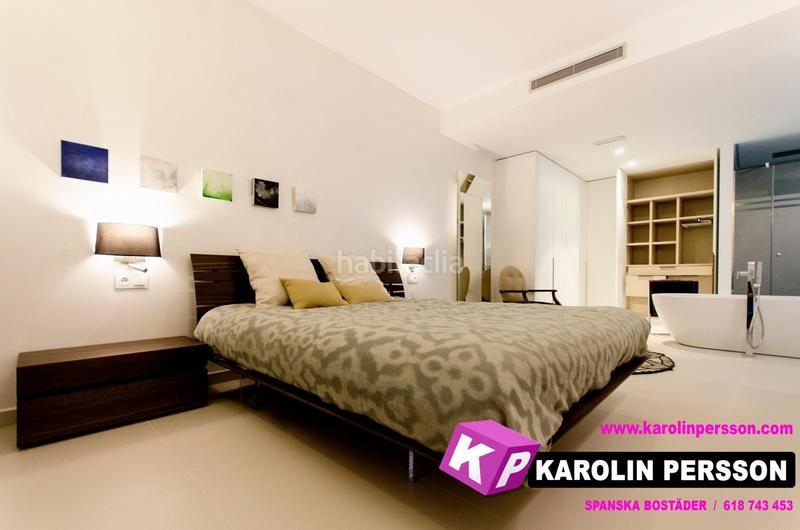 Foto 7602c49b-f756-411c-a14b-e5b4b51d357c. Maison avec piscine dans Campoamor Orihuela