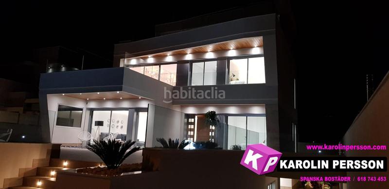 Foto f973eef5-23fe-4c21-8c1a-c688eaab6d32. Haus mit heizung pool in Campoamor Orihuela