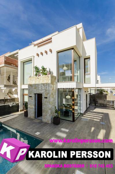 Foto c8fc7b32-2f8f-4a0f-ad96-df8e985ac069. Casa amb aparcament piscina a Cala Marqués Vera