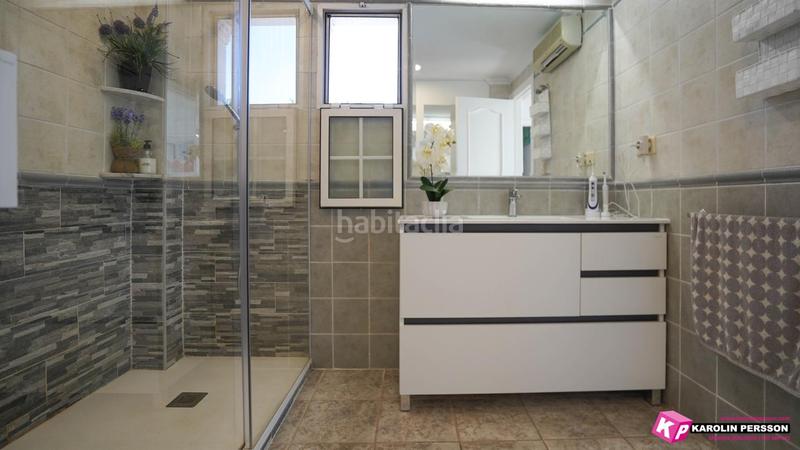 Foto 7560b45c-b7c0-4b8e-b1cb-0956df6b4207. House in Gran Playa Santa Pola