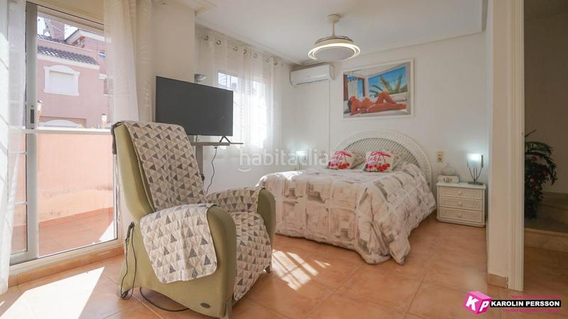 Foto d38258ea-7a54-4acf-8fa2-dd1353cc2883. House in Gran Playa Santa Pola