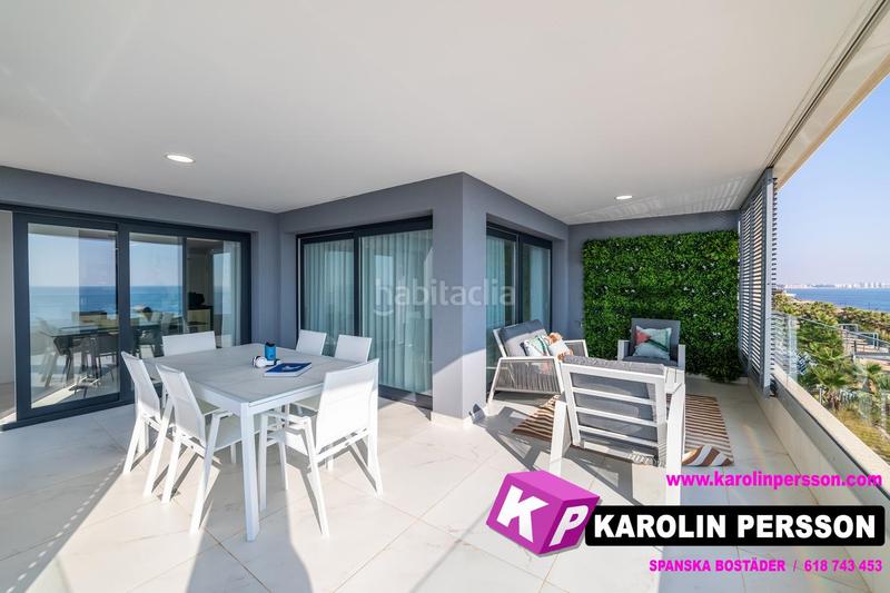 Foto edc8d69a-bea2-4e59-a704-b6a9f7f135f1. Flat with pool in Punta Prima Torrevieja