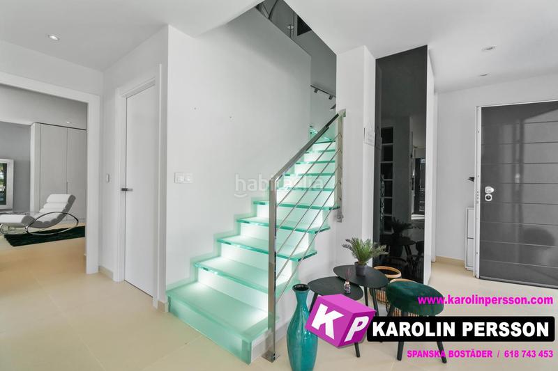 Foto c90dcfb5-0412-4943-bc87-908ab8702262. Casa amb piscina a Campoamor Orihuela