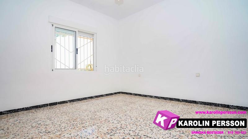 Foto 009c27ba-4b5d-4cfe-ae74-43af39bda4f8. Casa con parcheggio in Peña de las Águilas Elche / Elx