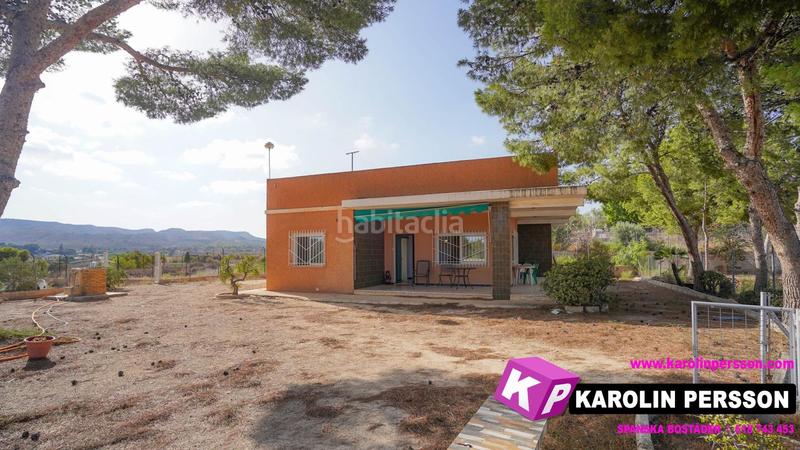 Foto ac47e0b7-682e-413b-ad15-8018ce80461d. Casa con parcheggio in Peña de las Águilas Elche / Elx