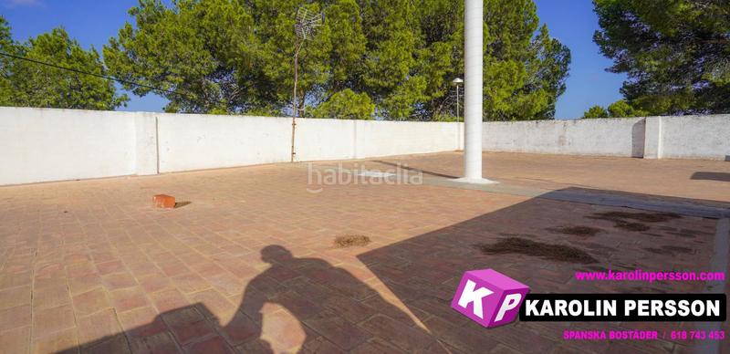 Foto b413f68f-2c0b-4598-af75-140472bf765c. Casa con parcheggio in Peña de las Águilas Elche / Elx