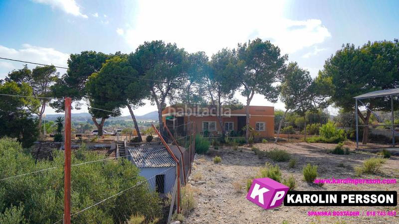 Foto de521b80-2018-4d83-a033-3b6aabfdf942. Casa con parcheggio in Peña de las Águilas Elche / Elx
