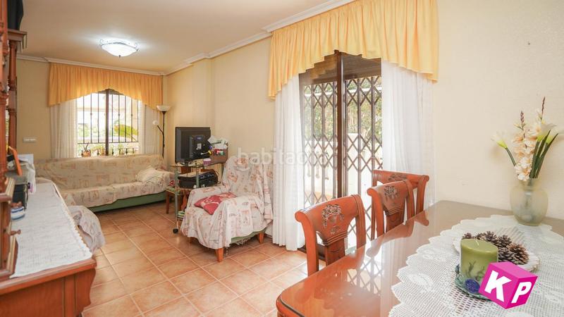 Foto 5722be7d-cd74-479e-95dd-25f15152e922. House with parking pool in Calas Santiago Bernabeu Santa Pola