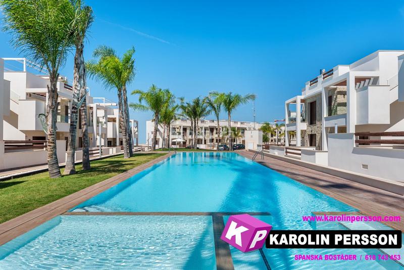 Foto 6c606fb1-0636-4e4b-aaa7-414488cbd704. Casa bungalow planta baja con 2 terrazas en Los Balcones-Los Altos Torrevieja