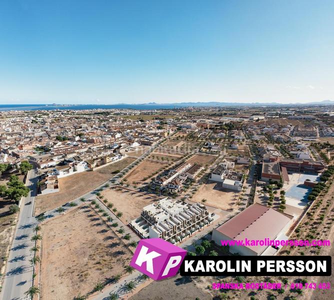 Foto e7ae4a23-df7a-4d79-be95-a66ee73bcfba. Casa adossada amb piscina a San Pedro del Pinatar San Pedro del Pinatar