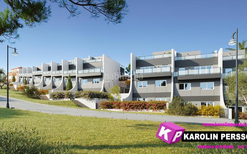 Foto 2f57adfa-4ad8-4b5f-b40a-f31b231f7b1c. House with pool in balcón de Finestrat-terra marina Finestrat