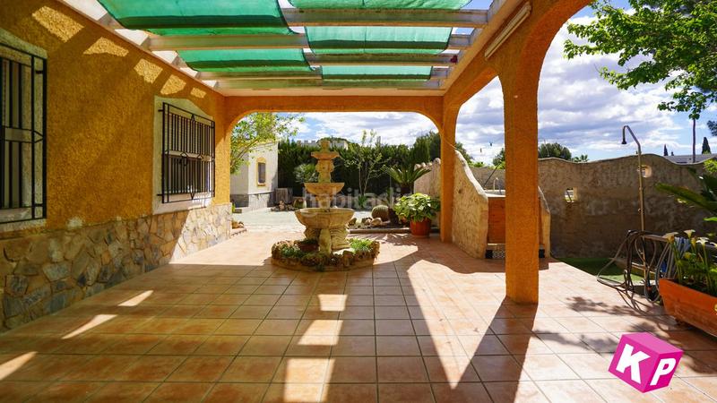 Foto 54e98fa7-c670-4c02-ac04-e59cfe48e217. Casa amb aparcament piscina a Valverde Elche / Elx