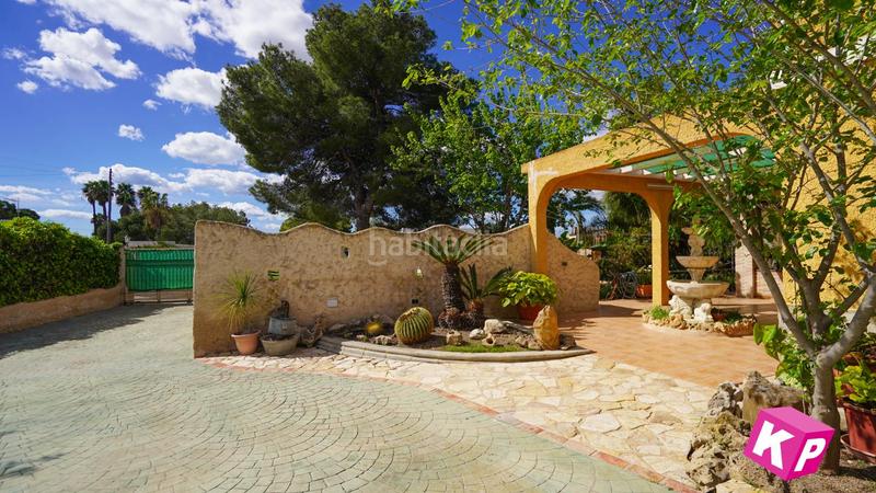 Foto 975ee1bf-6efc-47d0-a2f1-5dcd3de3ef77. Casa amb aparcament piscina a Valverde Elche / Elx