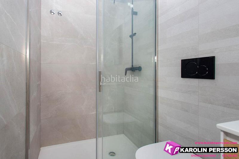 Foto 139d9158-aeab-47e5-b20e-c3cda5bb0b2c. Flat with pool in Las Piscinas Naturales Torrevieja