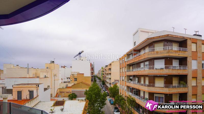 Foto 77ae87bd-167f-4581-ac34-2563111048a7. Flat with pool in Las Piscinas Naturales Torrevieja