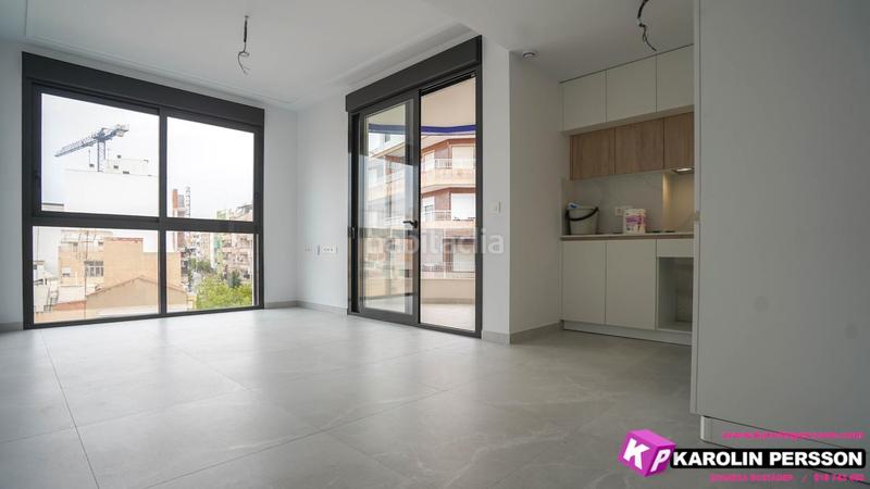 Foto 7bfd6ed3-1e30-47ca-8584-ae0d96bc9889. Flat with pool in Las Piscinas Naturales Torrevieja