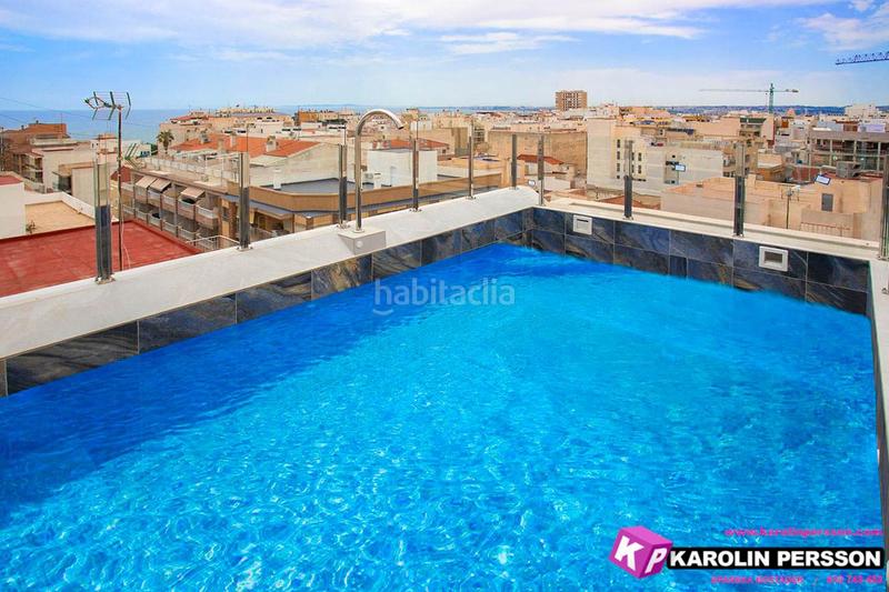 Foto cf879d6b-f700-4b0e-b6bd-eb753eea353f. Flat with pool in Las Piscinas Naturales Torrevieja
