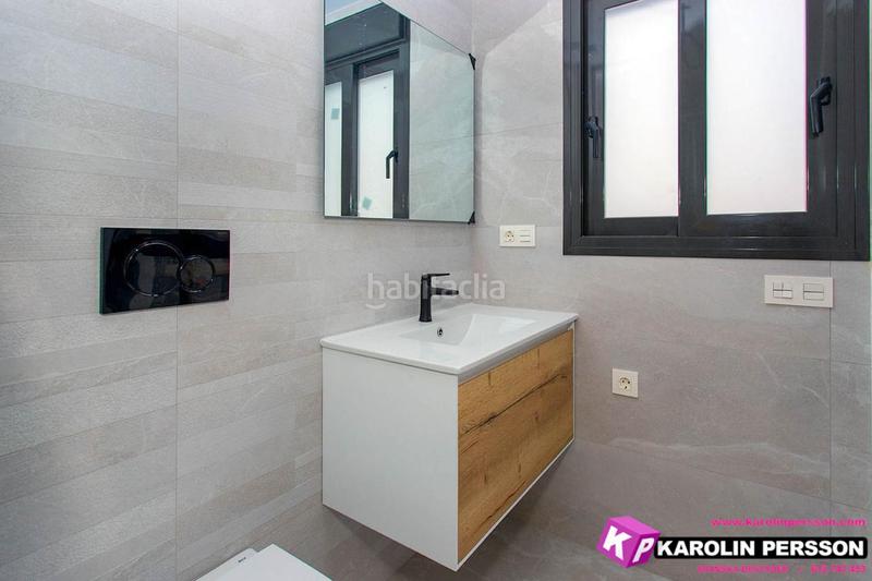 Foto e5542daa-da34-404f-8623-fc4835847eb4. Flat with pool in Las Piscinas Naturales Torrevieja