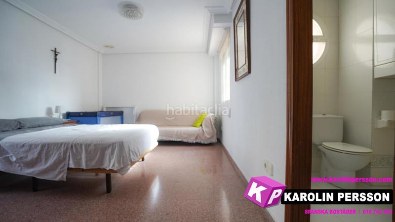 Foto 90c7287d-2f6d-47b4-a5ba-eb8c3ad911e4. Planta baixa a Calas Santiago Bernabeu Santa Pola