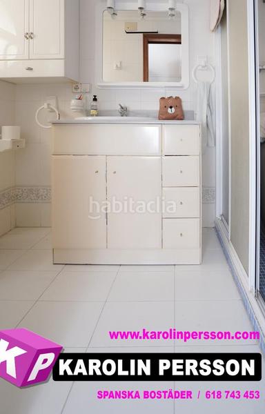 Foto b4931240-4f9a-4023-b849-b8891dd21aa3. Planta baixa a Calas Santiago Bernabeu Santa Pola