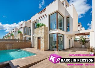 Maison  Argentina. Chalets con 2 o 3 dormitorios y 2 o 3 baños