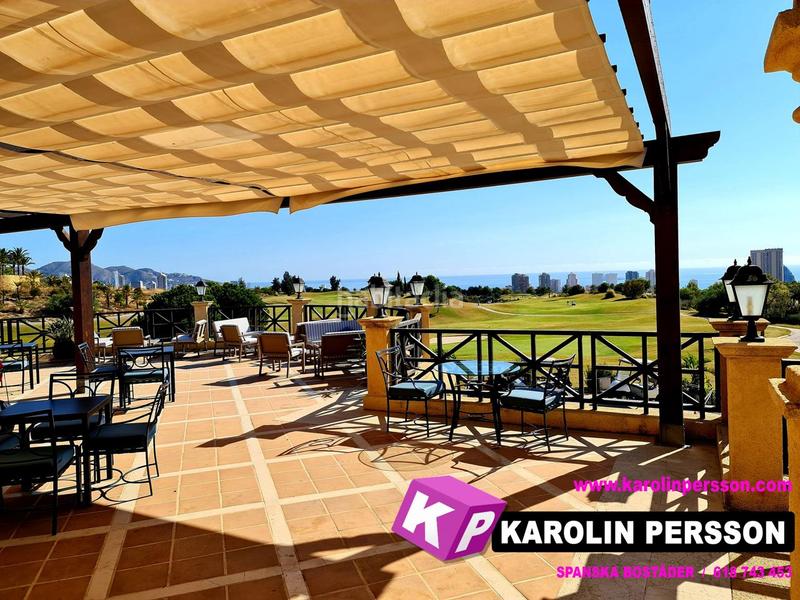 Foto 30f88c7d-2665-4d23-b63a-1217b1d74b93. Maison avec chauffage parking piscine dans Golf Bahía Finestrat