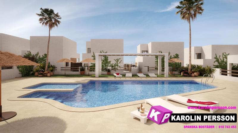 Foto 81e23670-888a-48c2-9a17-84591506e655. Maison avec piscine dans Los Almendros Orihuela