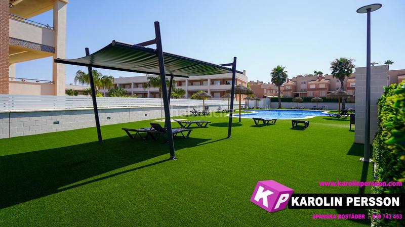 Foto 4111db17-2a8c-49cb-8a0e-6708b2cf832c. House with pool in Monte y Mar Santa Pola