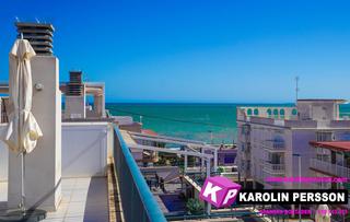 Attique  Sax. Ático moderno con enormes terrazas y piscina