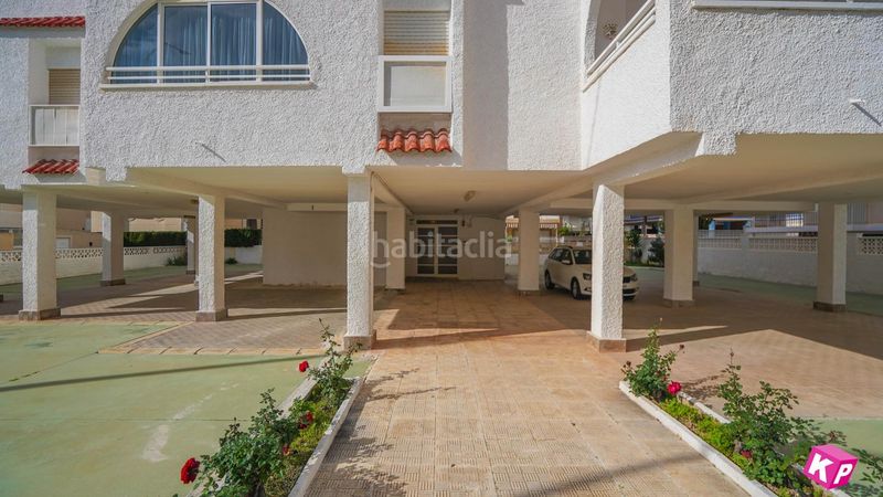 Foto 21060fc3-d22b-4e1f-ad71-d53f364199ed. Pis a Calas Santiago Bernabeu Santa Pola