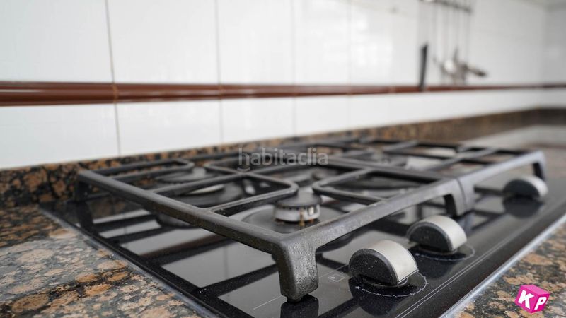 Foto 97afb33d-4ca2-48d2-ba58-7f9eee621ee7. Pis a Calas Santiago Bernabeu Santa Pola