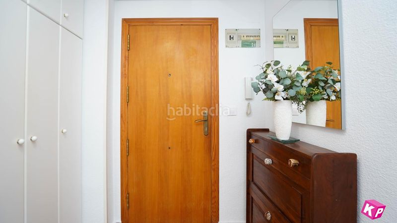 Foto e55de6df-cbfa-4537-ade6-85188727f90f. Pis a Calas Santiago Bernabeu Santa Pola