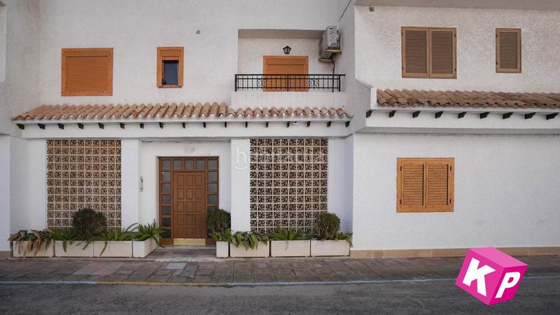 Foto 14455e43-cc51-4f37-96d4-b6f2fa96d213. Pis amb piscina a Playa Tamarit-Playa Lissa Santa Pola