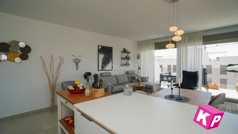 Foto 5309c7f7-4481-4081-889d-c9795d20340e. Àtic amb calefacció aparcament piscina a Calas Santiago Bernabeu Santa Pola